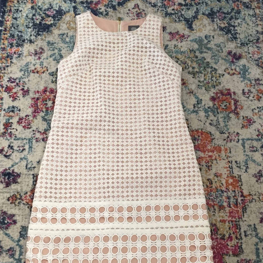 Vince Camuto Midi  Dress